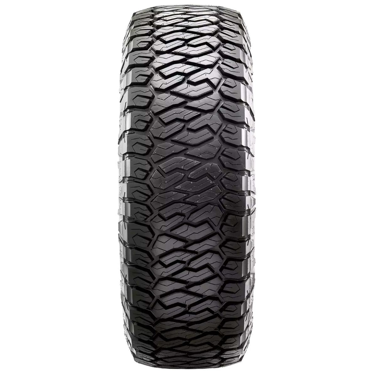 Llanta 245/65R17 111T Maxxis AT-811