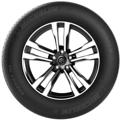 Llanta 185/60R15 88H Michelin Energy XM2+