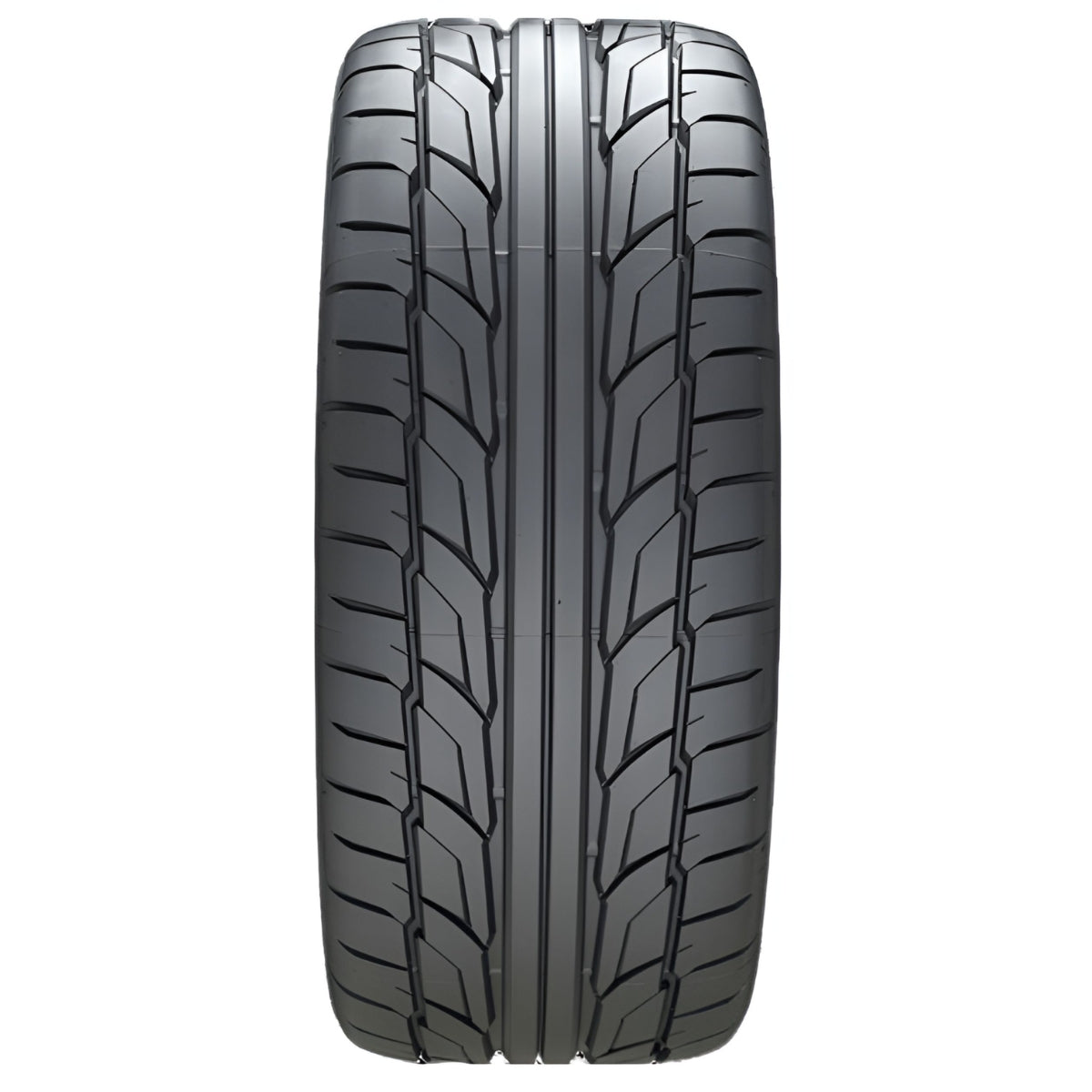 Llanta 235/50R18 101Y Nitto NT555 G2